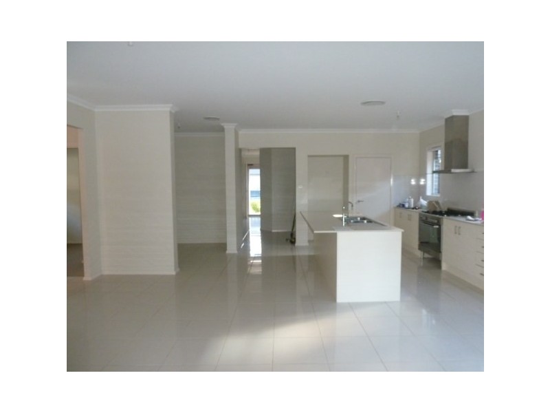 11 Bartlett Place, Penrith NSW 2750