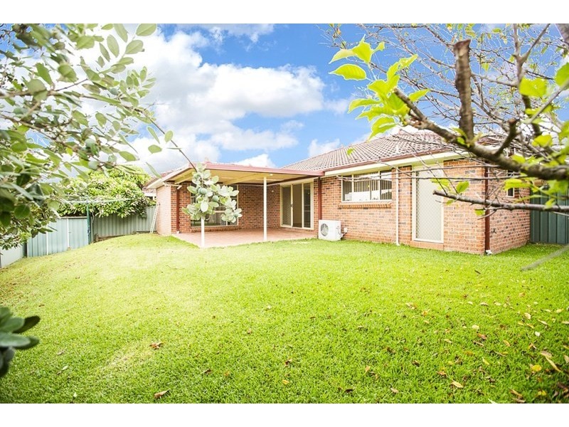 15 Banjo Paterson Close, Glenmore Park NSW 2745