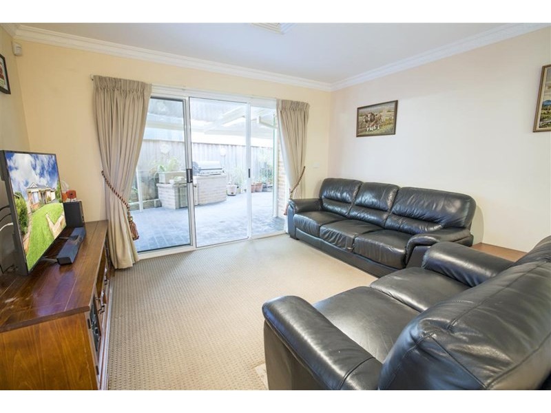 26 Fairywren Close, Glenmore Park NSW 2745