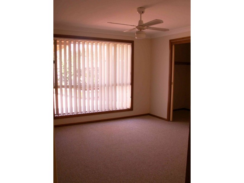 2 Veronica Place, Glenmore Park NSW 2745