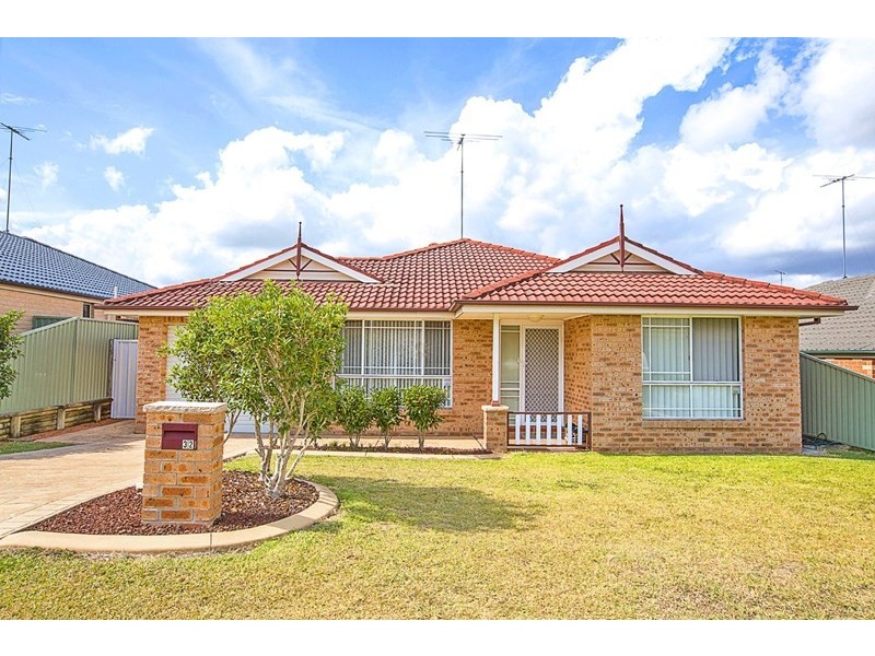 32 Kobina Avenue, Glenmore Park NSW 2745
