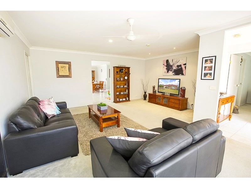 32 Kobina Avenue, Glenmore Park NSW 2745