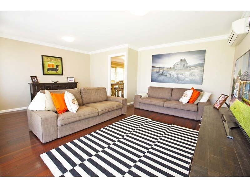 61 Kumbara Close, Glenmore Park NSW 2745