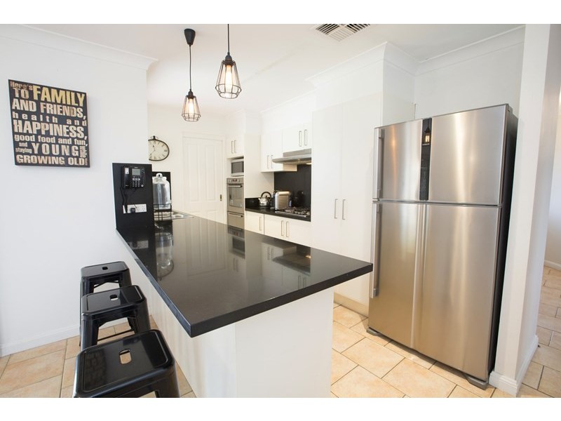 5 Mackenzie Avenue, Glenmore Park NSW 2745