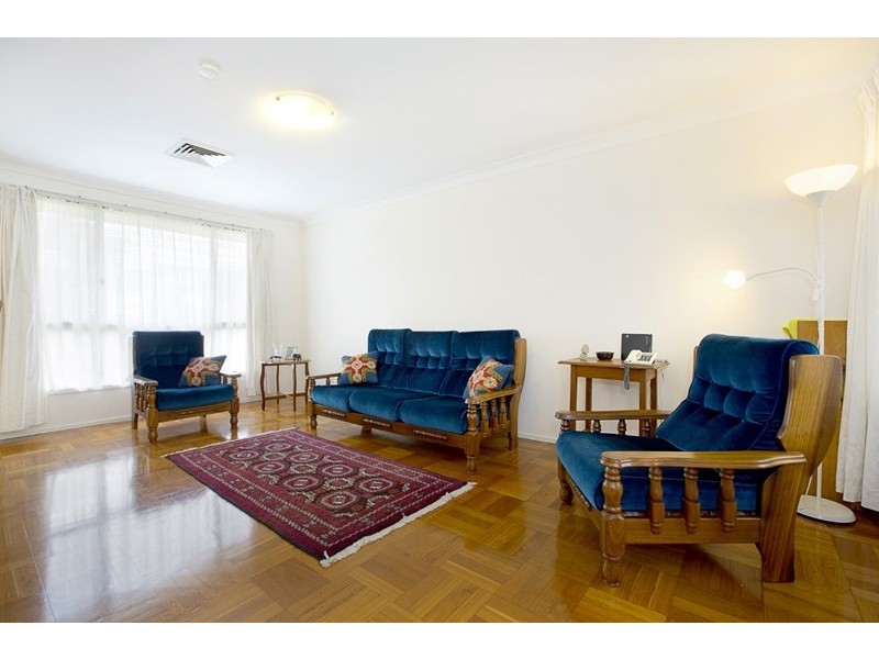 6 Honeysuckle Avenue, Glenmore Park NSW 2745