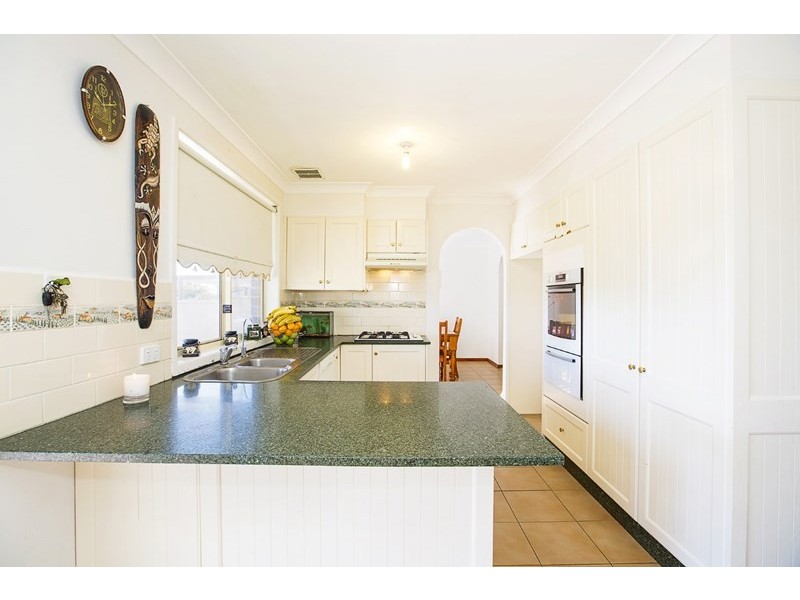 13 Marigold Close, Glenmore Park NSW 2745