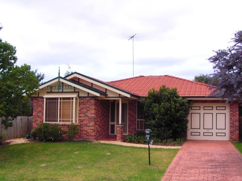 4 Silvereye Close, Glenmore Park NSW 2745