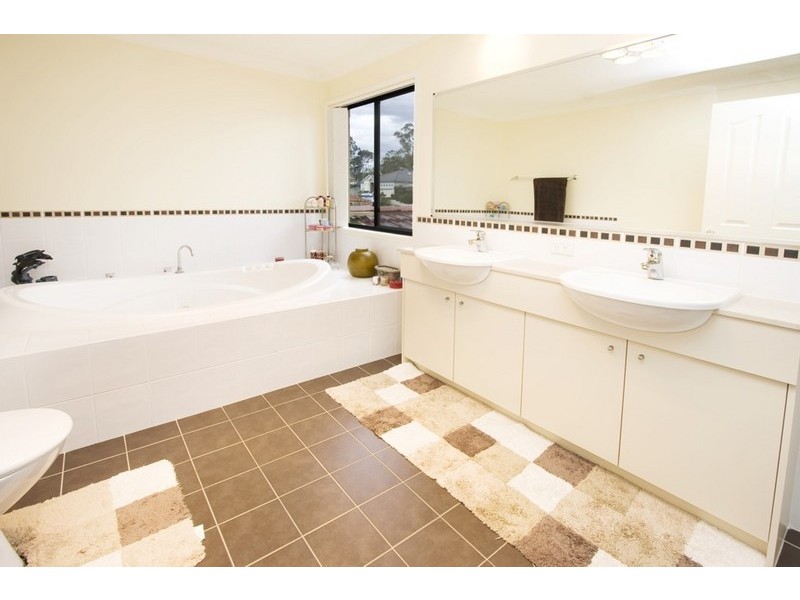 Glenmore Park NSW 2745