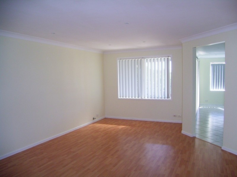 6 Litoria Place, Glenmore Park NSW 2745