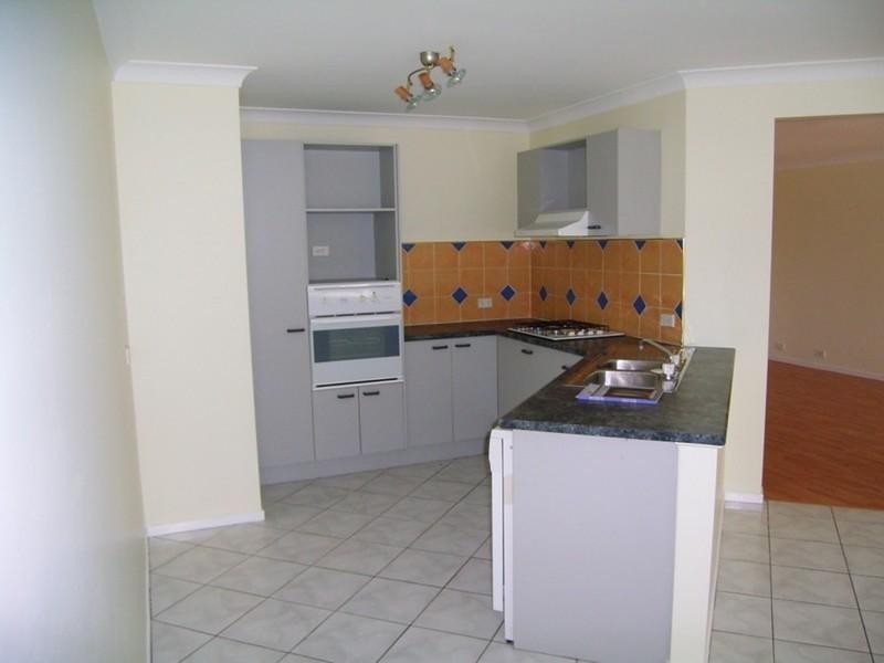 6 Litoria Place, Glenmore Park NSW 2745