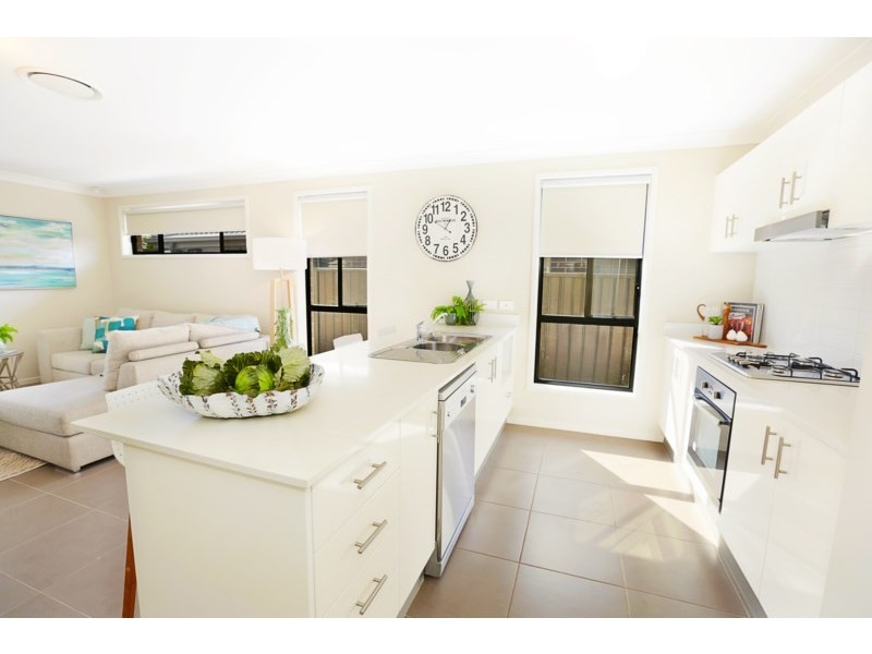 23 Oriri Avenue, Glenmore Park NSW 2745