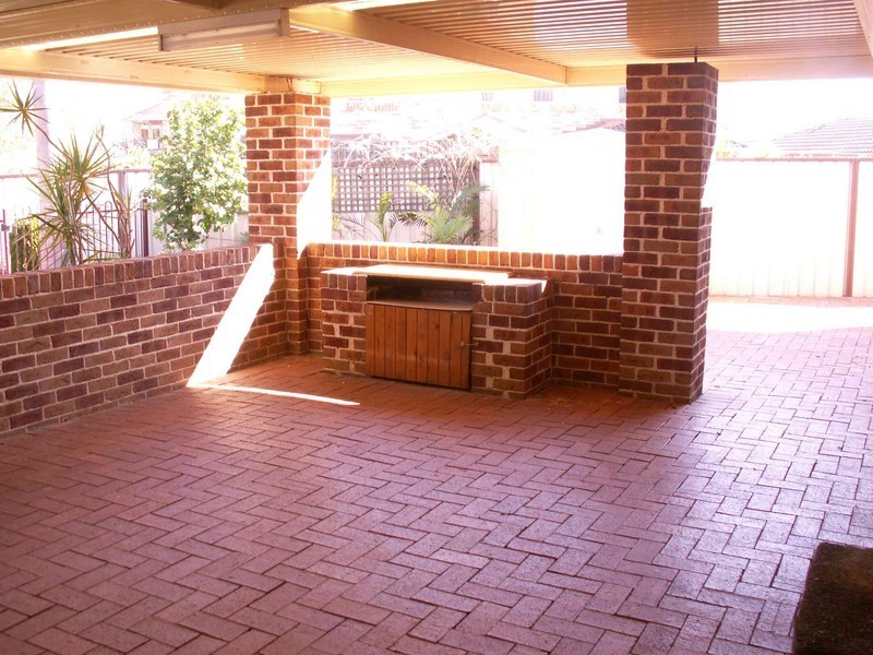 2 Veronica Place, Glenmore Park NSW 2745