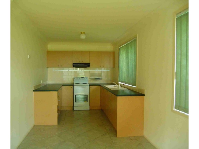 39 Wolara Avenue, Glenmore Park NSW 2745