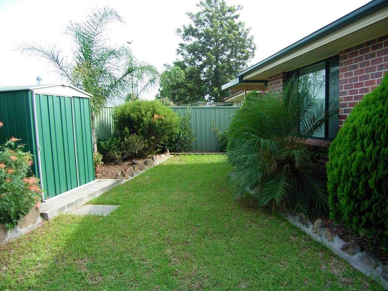 39 Wolara Avenue, Glenmore Park NSW 2745