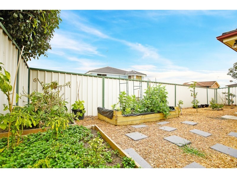 25 Ferntree Close, Glenmore Park NSW 2745