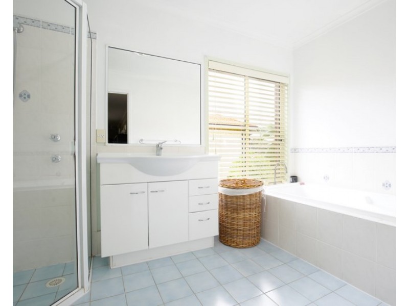 3 Tallowood Place, Cranebrook NSW 2749