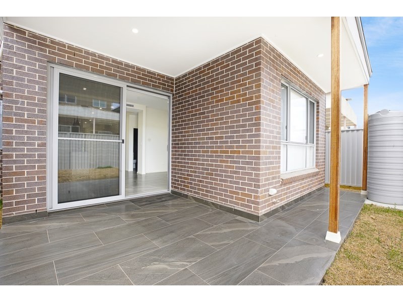 49 Deerubbin Drive, Glenmore Park NSW 2745