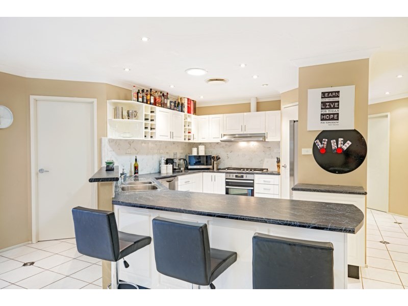 31 Butcherbird Place, Glenmore Park NSW 2745