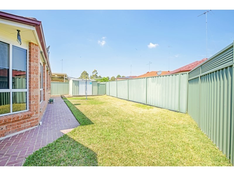 31 Butcherbird Place, Glenmore Park NSW 2745