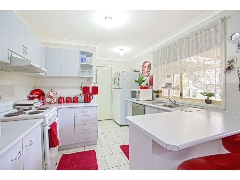 24 Candlebark Circuit, Glenmore Park NSW 2745