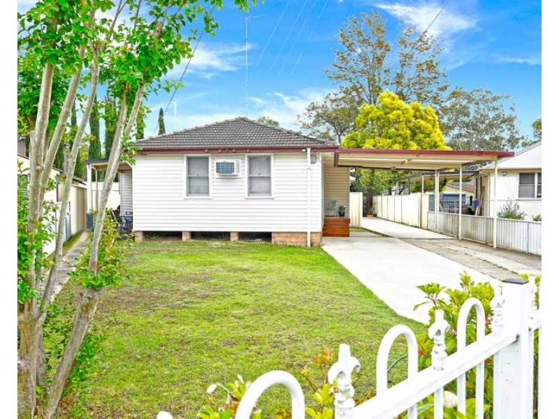 2 + 2a Winston Street, Penrith NSW 2750