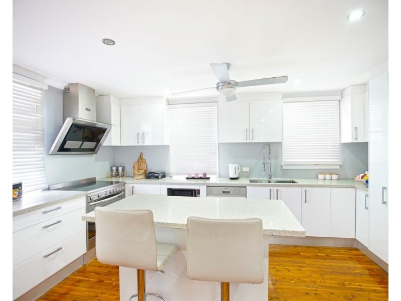 2 + 2a Winston Street, Penrith NSW 2750