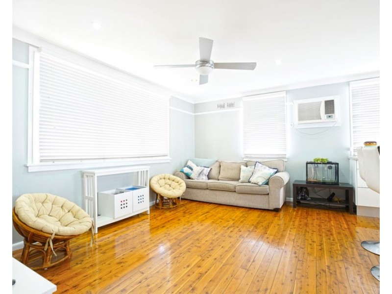 2 + 2a Winston Street, Penrith NSW 2750