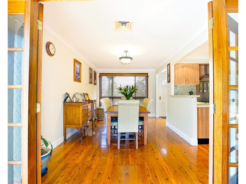 32 Sutton Road, Cambridge Park NSW 2747