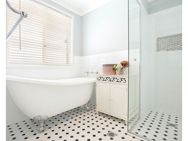 20 Harriett Close, Glenmore Park NSW 2745