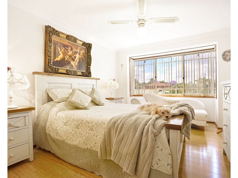 20 Harriett Close, Glenmore Park NSW 2745