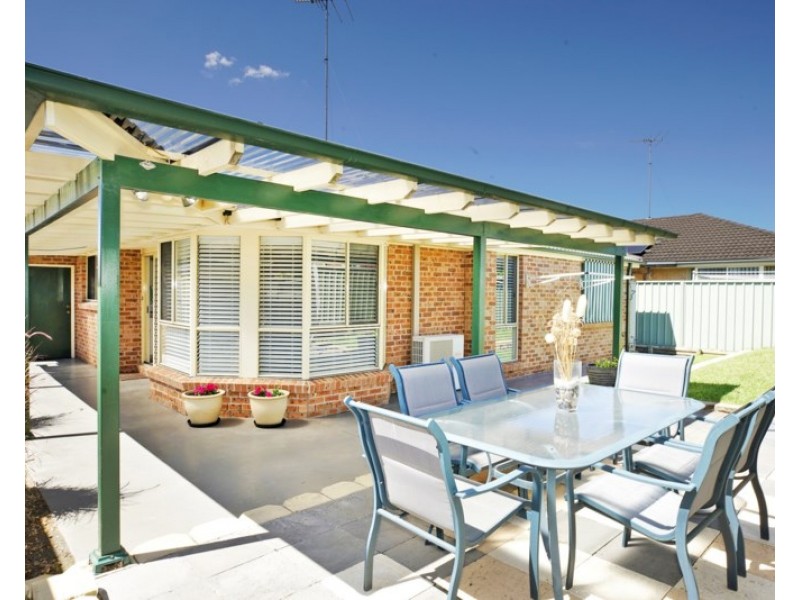 37 Waringa Crescent, Glenmore Park NSW 2745