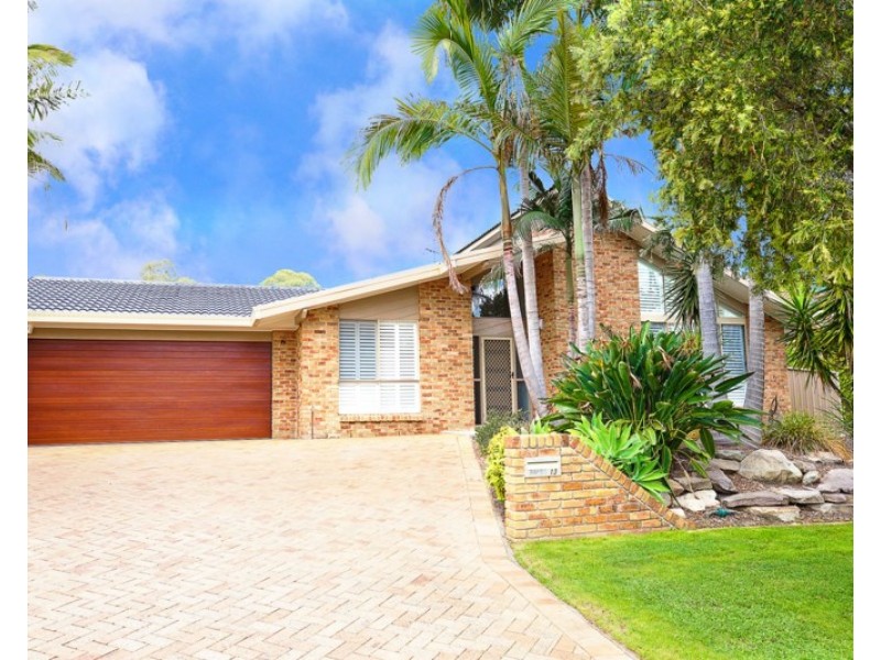 13 Bradyn Place, Glenmore Park NSW 2745