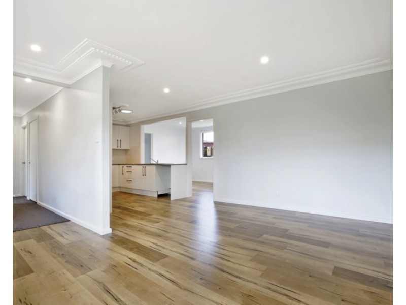 78 Barlow Street, Cambridge Park NSW 2747