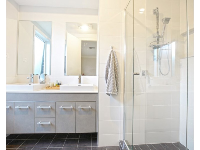 56 Binyang Avenue, Glenmore Park NSW 2745