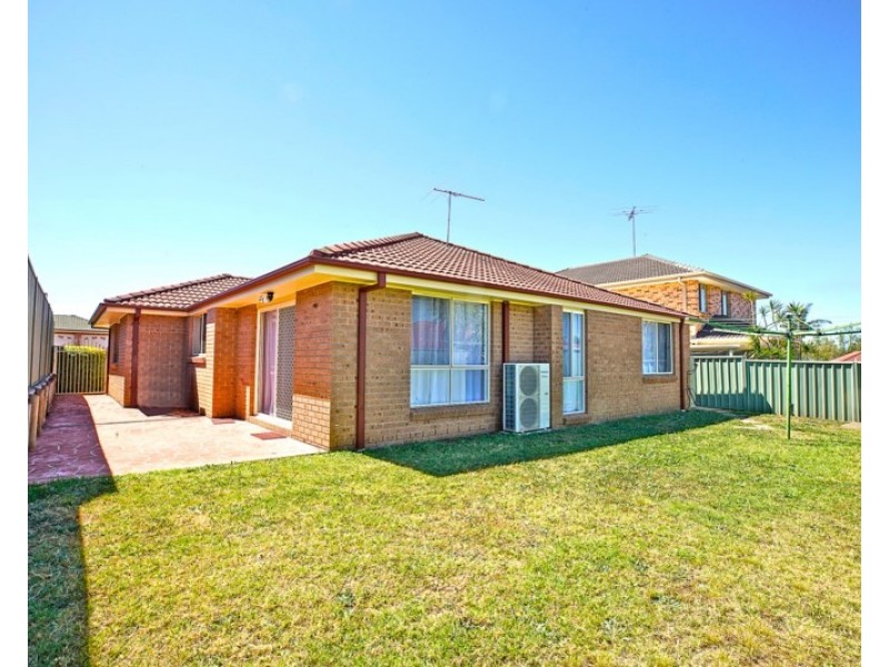 16 Waringa Crescent, Glenmore Park NSW 2745