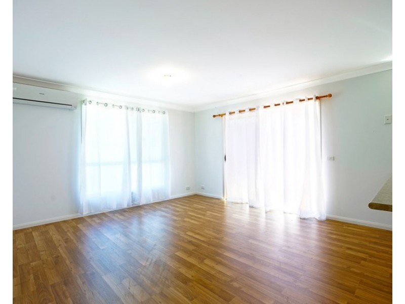 16 Waringa Crescent, Glenmore Park NSW 2745