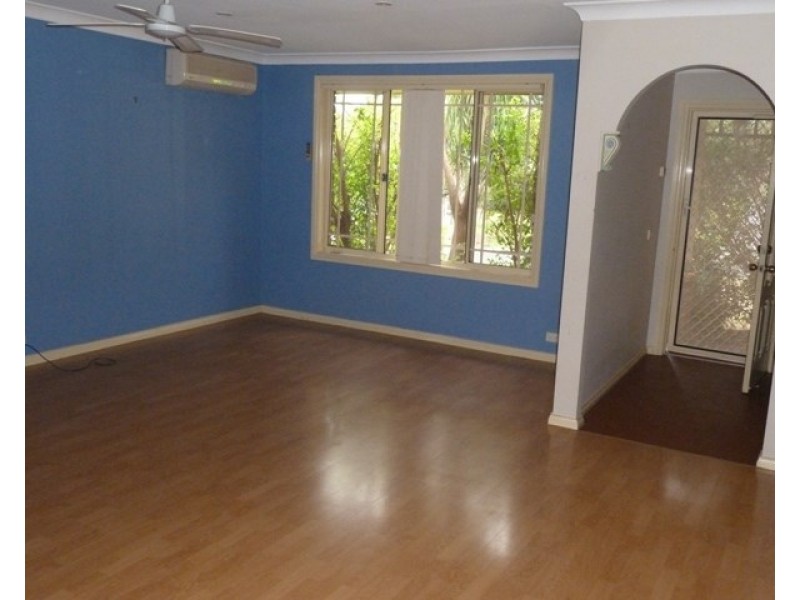 3 Dillwynia Drive, Glenmore Park NSW 2745