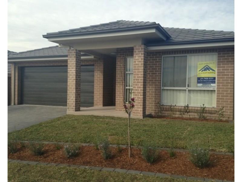 20 Ewan James Drive, Glenmore Park NSW 2745