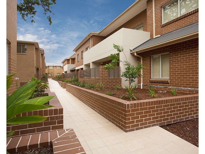 25/21-25 Orth Street, Kingswood NSW 2747