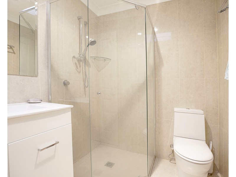 9/41 Regentville Road, Glenmore Park NSW 2745