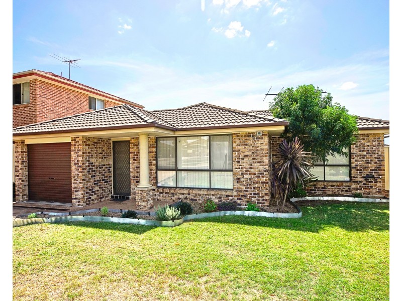101 The Lakes Drive, Glenmore Park NSW 2745