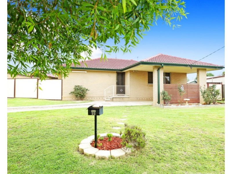 22 Melita Road, Cambridge Park NSW 2747