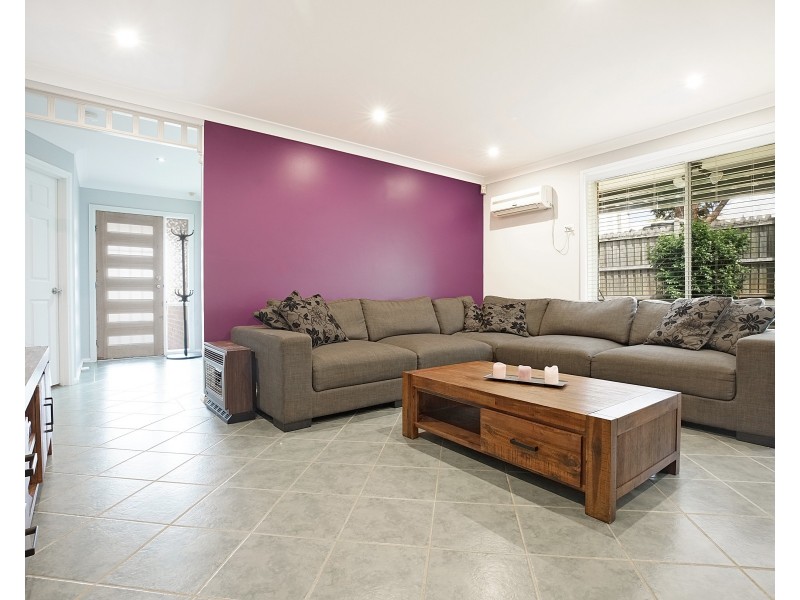 5 Midin Close, Glenmore Park NSW 2745