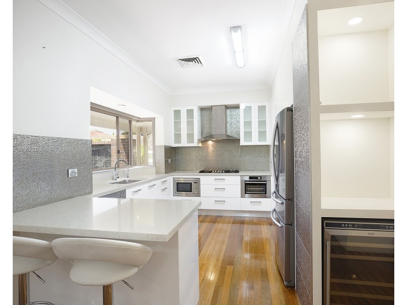 3 Lady Jamison Drive, Glenmore Park NSW 2745