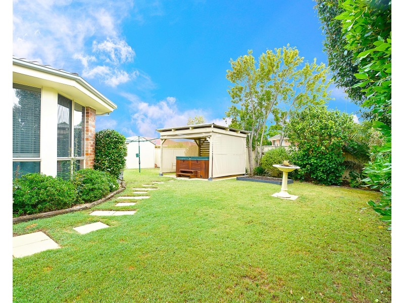 22 Knox Street, Glenmore Park NSW 2745