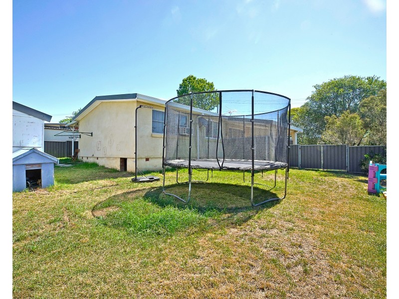 12 Rule Street, Cambridge Park NSW 2747