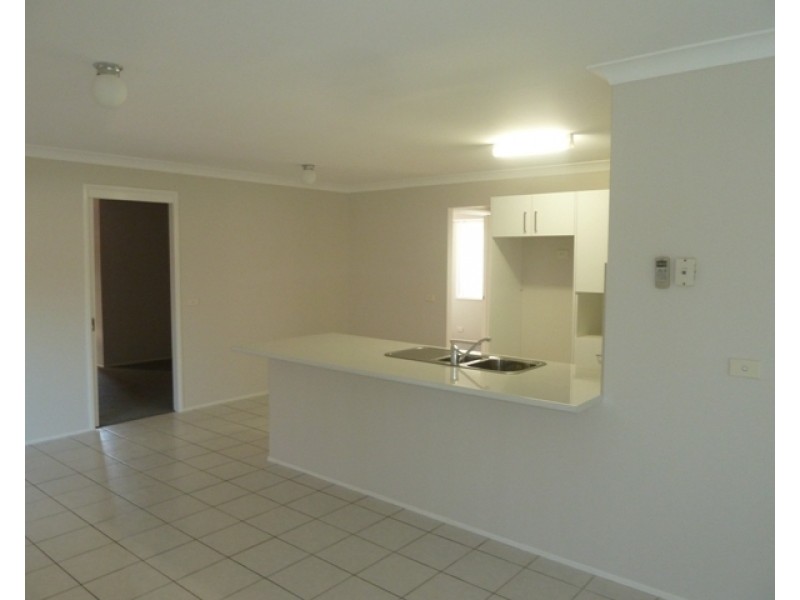 45 Dara Crescent, Glenmore Park NSW 2745