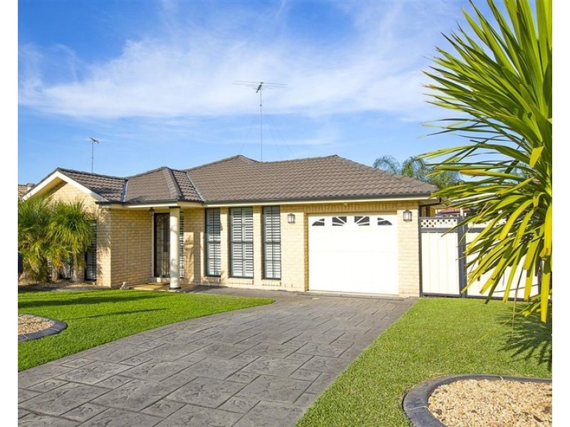 24 Waringa Crescent, Glenmore Park NSW 2745