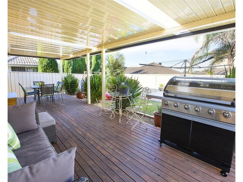 24 Waringa Crescent, Glenmore Park NSW 2745