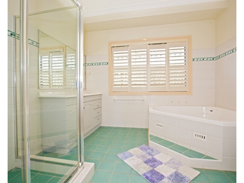 15 Brigadoon Avenue, Glenmore Park NSW 2745